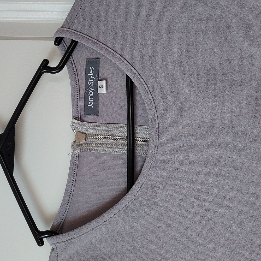 Jamby Styles small shirt sleeve midi dress grey pleated front - Picture 3 of 11